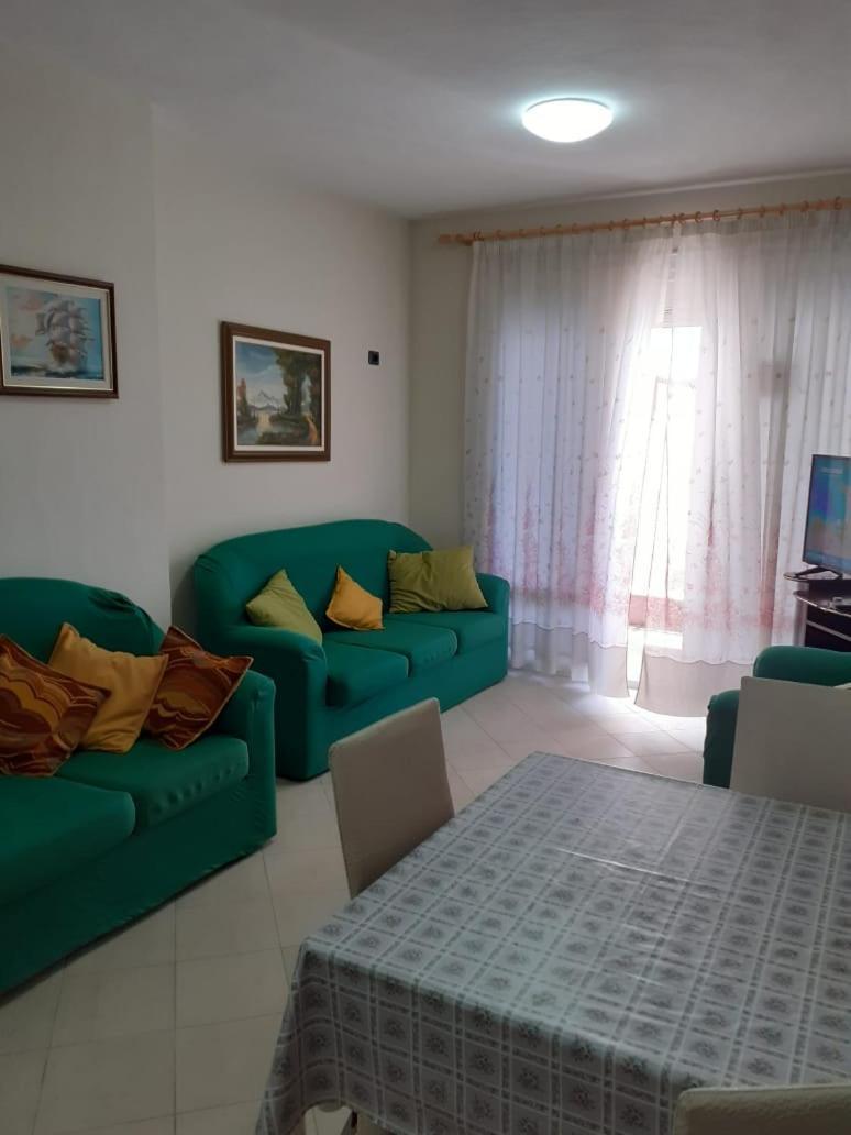 Ardo Apartament Durrës Buitenkant foto
