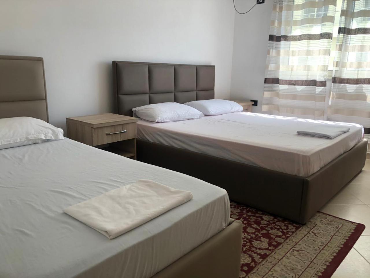 Ardo Apartament Durrës Buitenkant foto